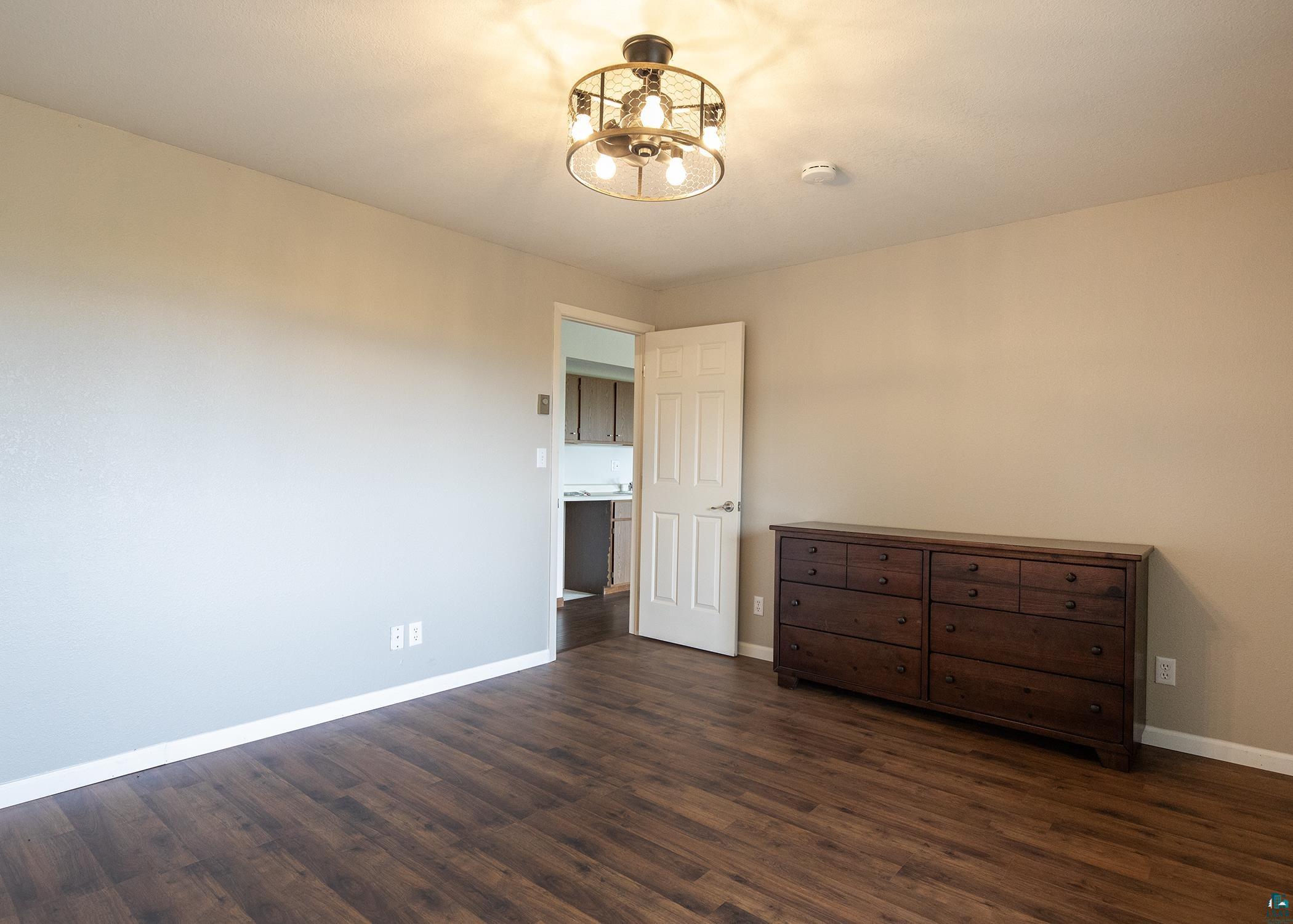 1002 Martha Street Duluth, MN 55805 - Photo 28 of 46