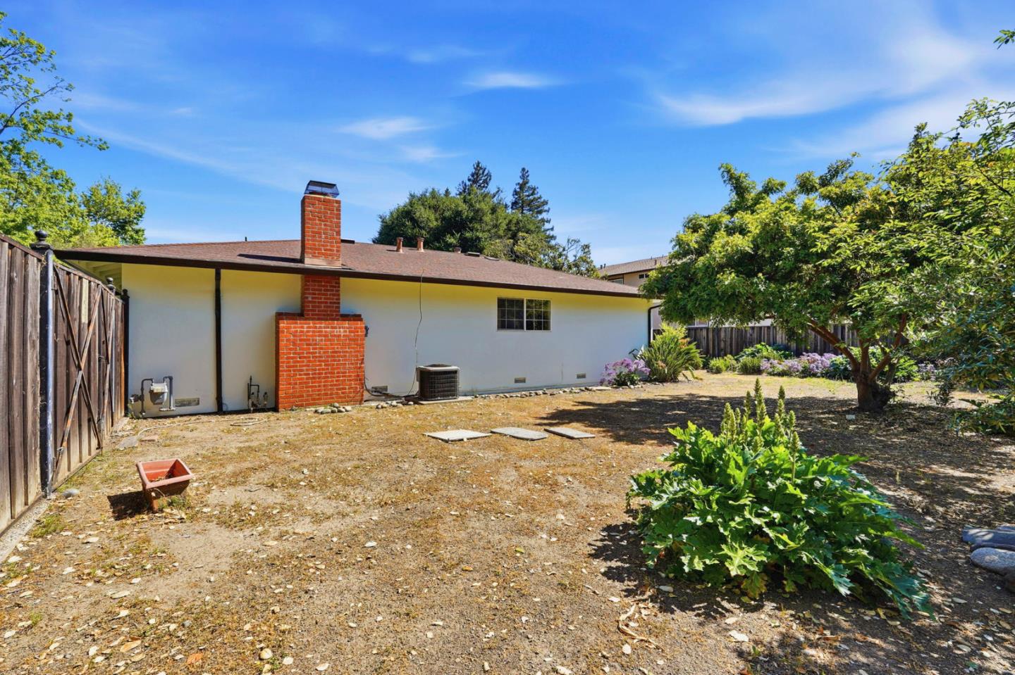 491 South Rengstorff Avenue Mountain View, CA 94040 - Photo 32 of 33