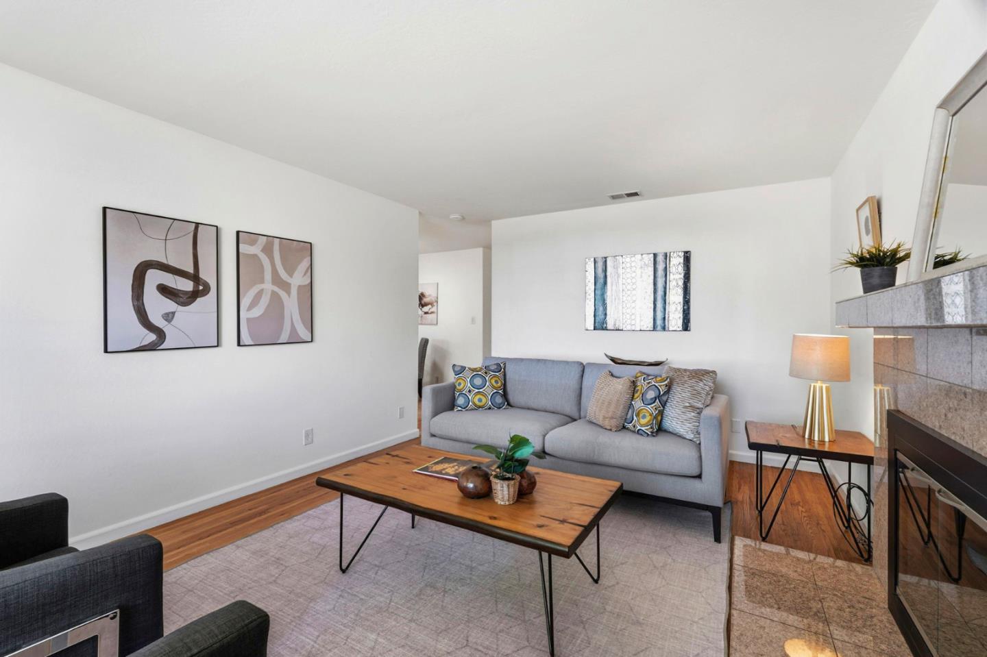 491 South Rengstorff Avenue Mountain View, CA 94040 - Photo 7 of 33