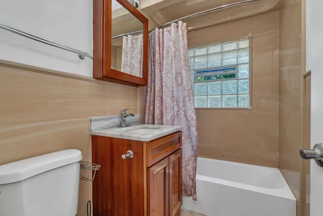 a view of a golf course