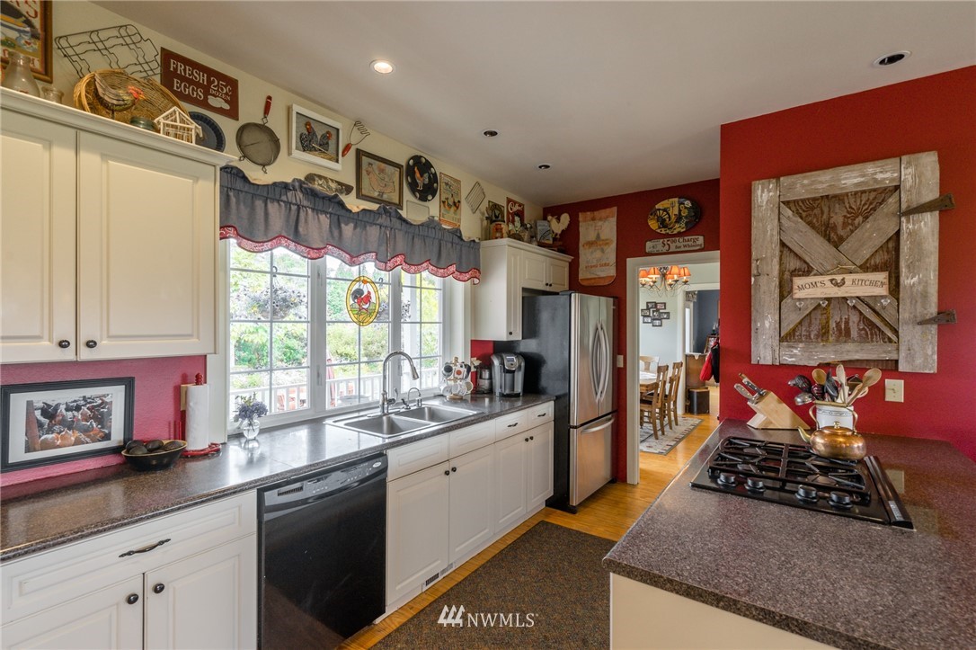 5865 Elder Road Ferndale, WA 98248 - Photo 4 of 25