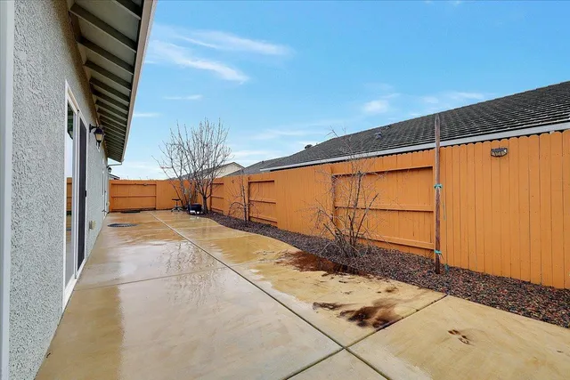 $425,000 | 2062 River Rock Drive, Marysville, CA 95901