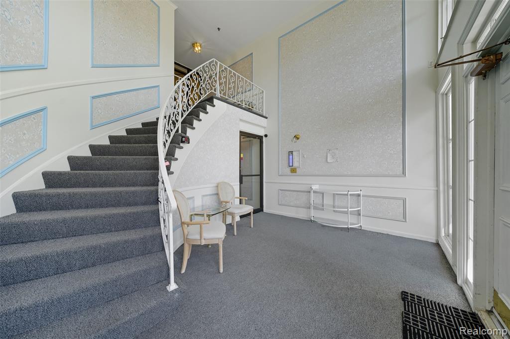 19710 West 13 Mile Road, Unit 108 Beverly Hills, MI 48025 - Photo 9 of 48