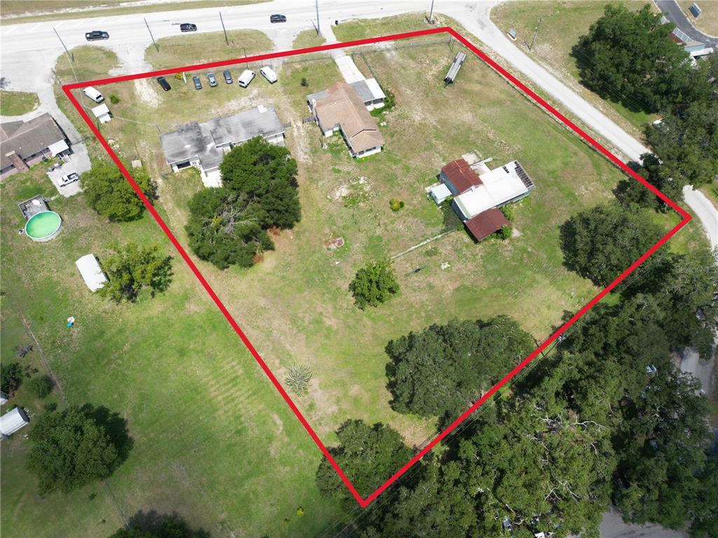 13330 Fort King Road Dade City, FL 33525 - Photo 43 of 43 a view of swimming pool from a balcony