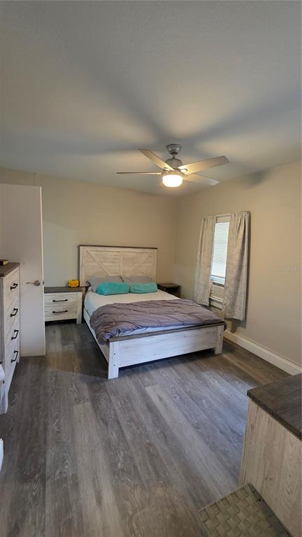 13330 Fort King Road Dade City, FL 33525 - Photo 10 of 43 a bedroom with a bed and window