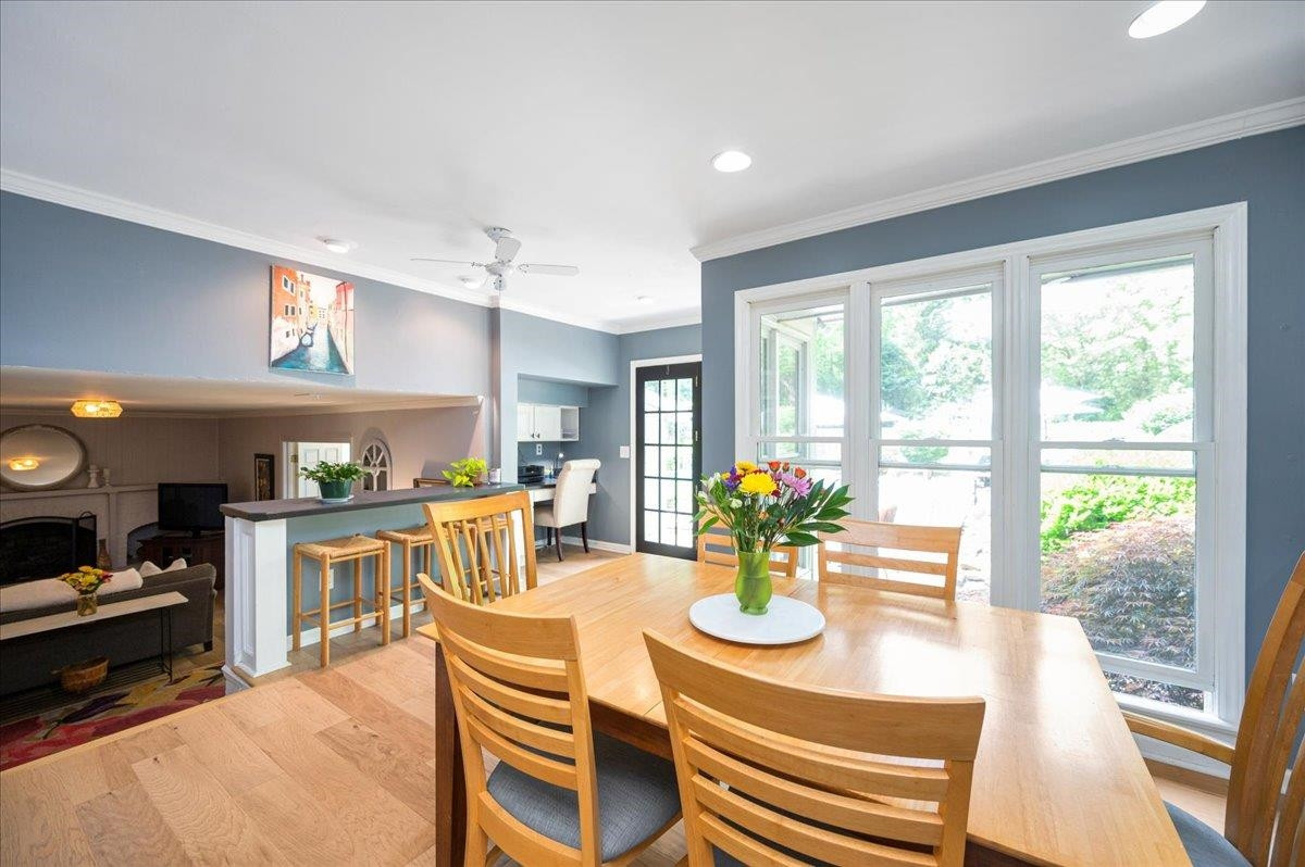 7709 Fiesta Way Raleigh, NC 27615 - Photo 8 of 25 Eat-in Dining Room