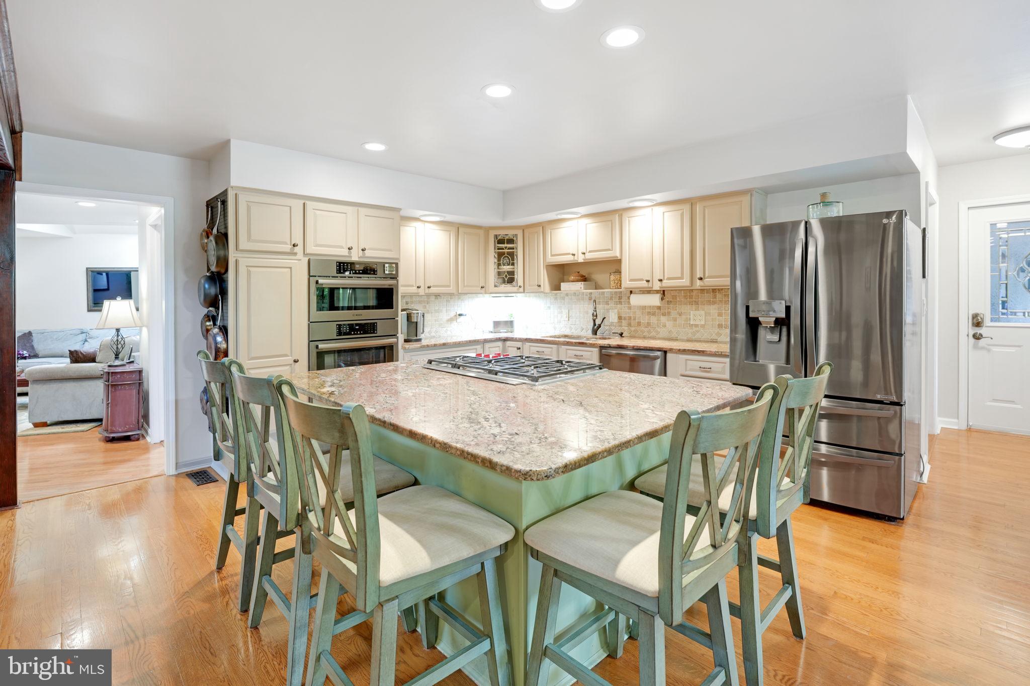 4208 High Ridge Road Haymarket, VA 20169 - Photo 15 of 62 Gourmet Kitchen with Expansive Center Island,