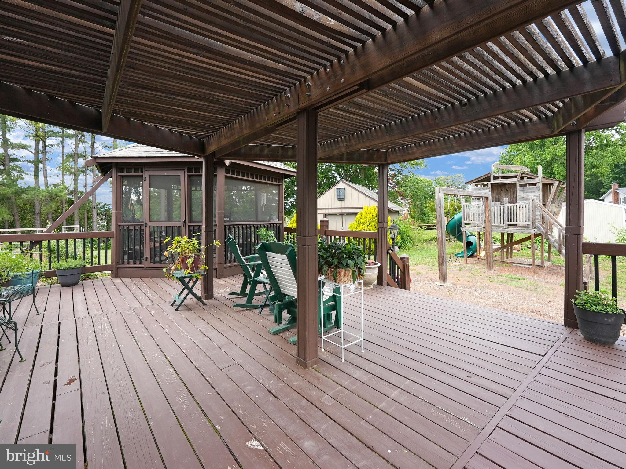 4208 High Ridge Road Haymarket, VA 20169 - Photo 51 of 62 Expansive Open Air Deck with Gazebo.