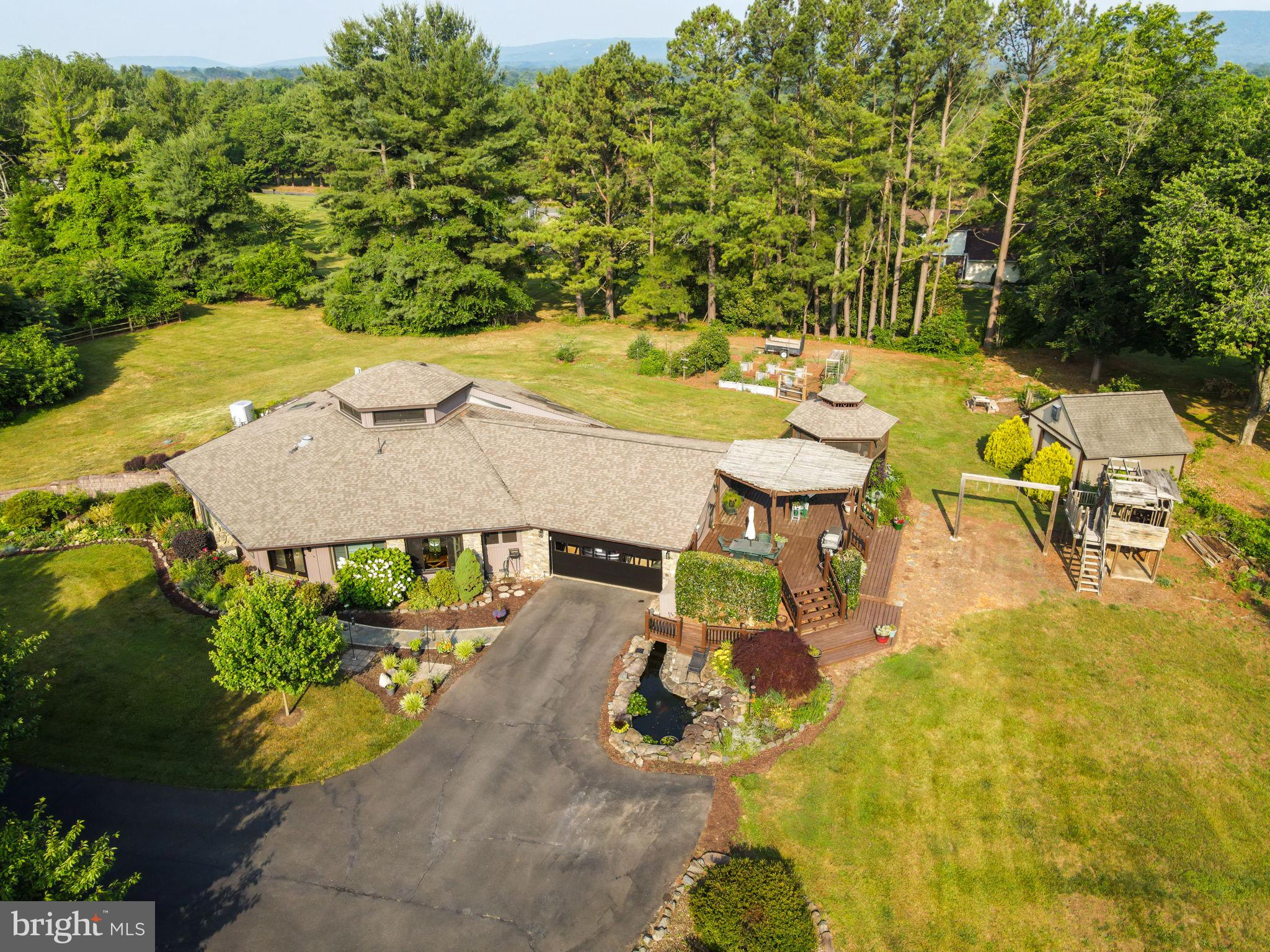 4208 High Ridge Road Haymarket, VA 20169 - Photo 55 of 62 Incredible 4BR/2.5BA Home with Newer Roof ('16).
