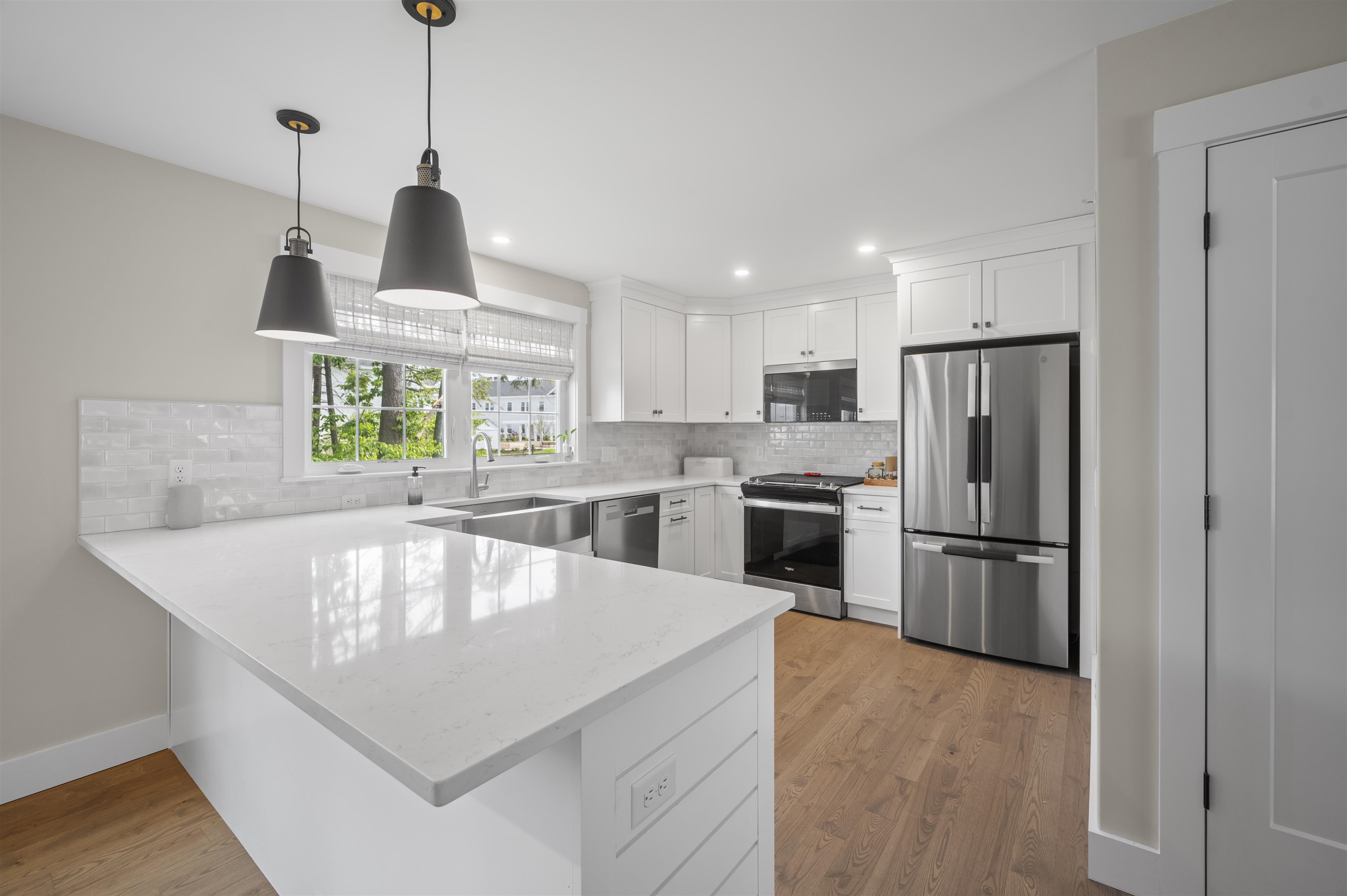 21 Thompson Road North Hampton, NH 03862 - Photo 6 of 31