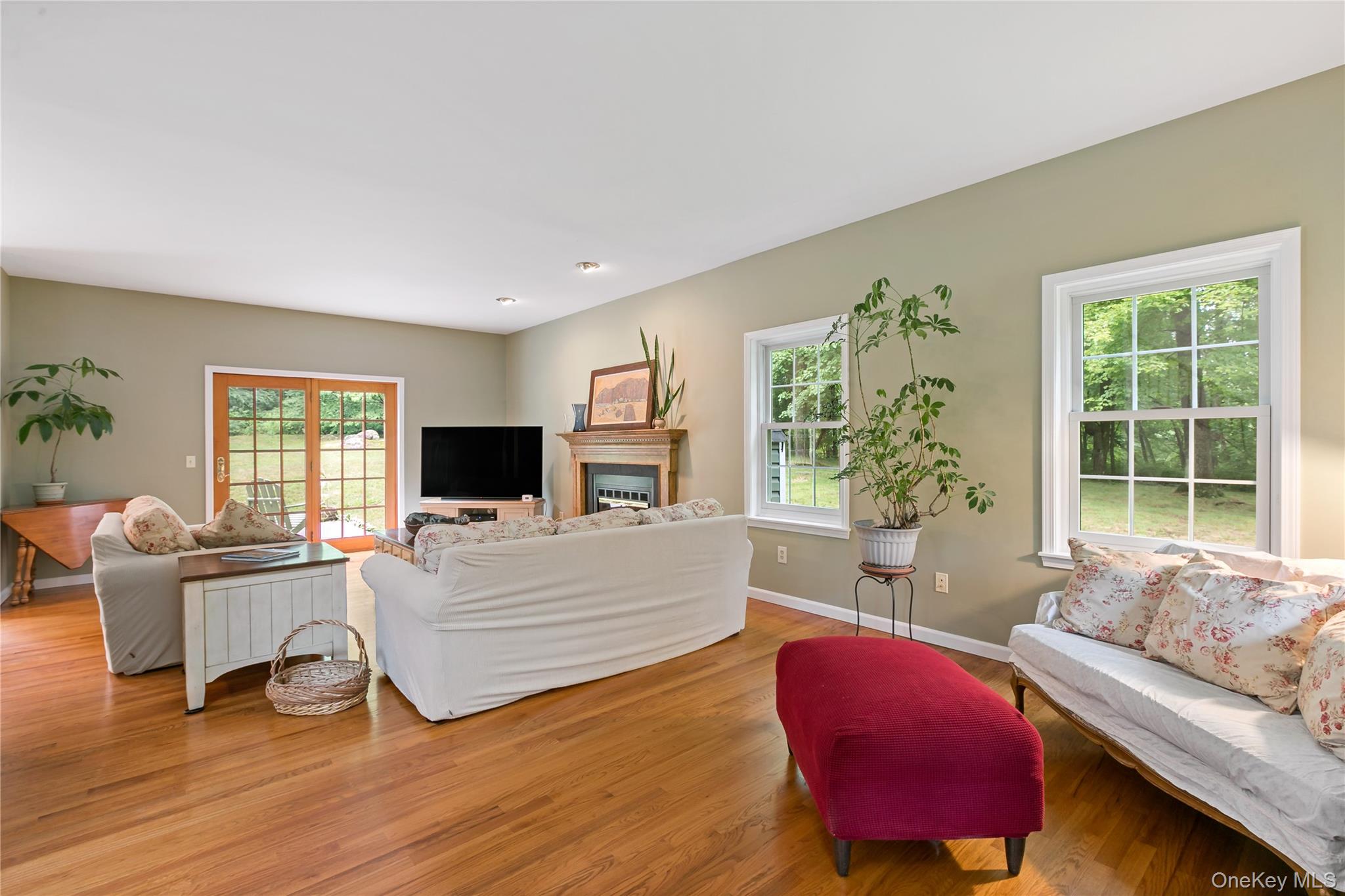 310 Avery Road Garrison, NY 10524 - Photo 6 of 26 Large living room divided into two sitting areas