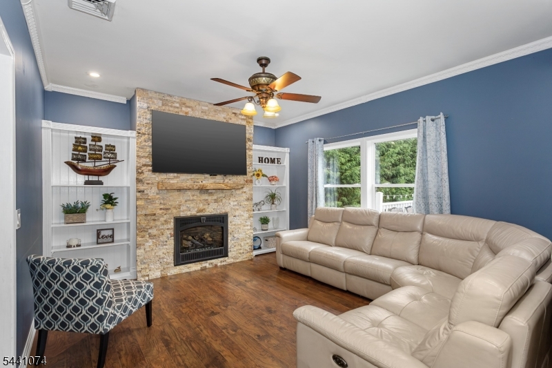 16 Horace Road Oak Ridge, NJ 07438 - Photo 15 of 45