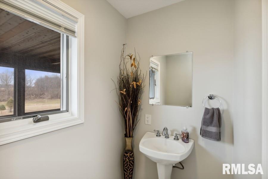 20810 Mathew Road Morrison, IL 61270 - Photo 25 of 59