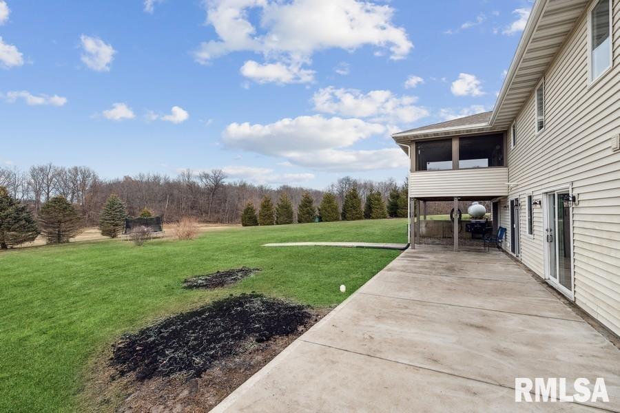 20810 Mathew Road Morrison, IL 61270 - Photo 7 of 59