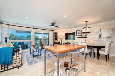 $5,600 | 174 Cliff Drive, Unit F, Laguna Beach, CA 92651