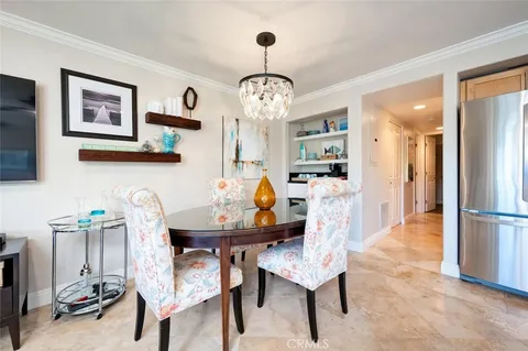 $5,600 | 174 Cliff Drive, Unit F, Laguna Beach, CA 92651