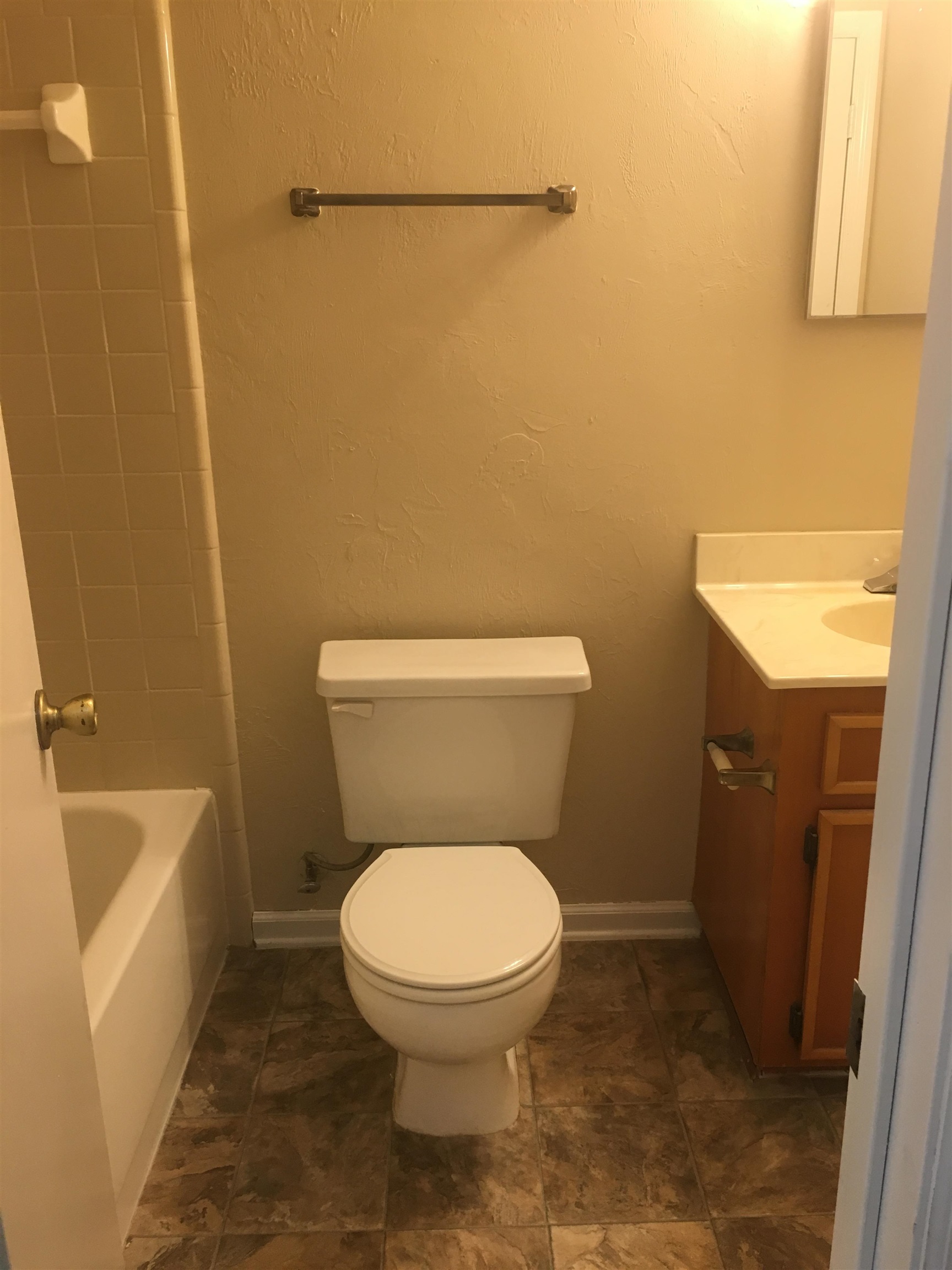 1119 Ocala Road Tallahassee, FL 32304 - Photo 11 of 13