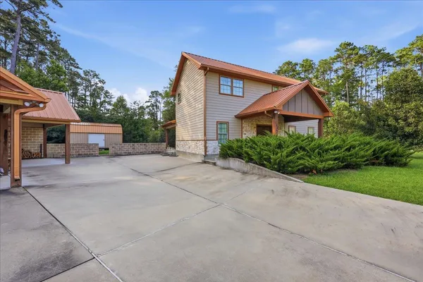 $649,999 | 151 Black Oak Lane, Brookeland, TX 75931