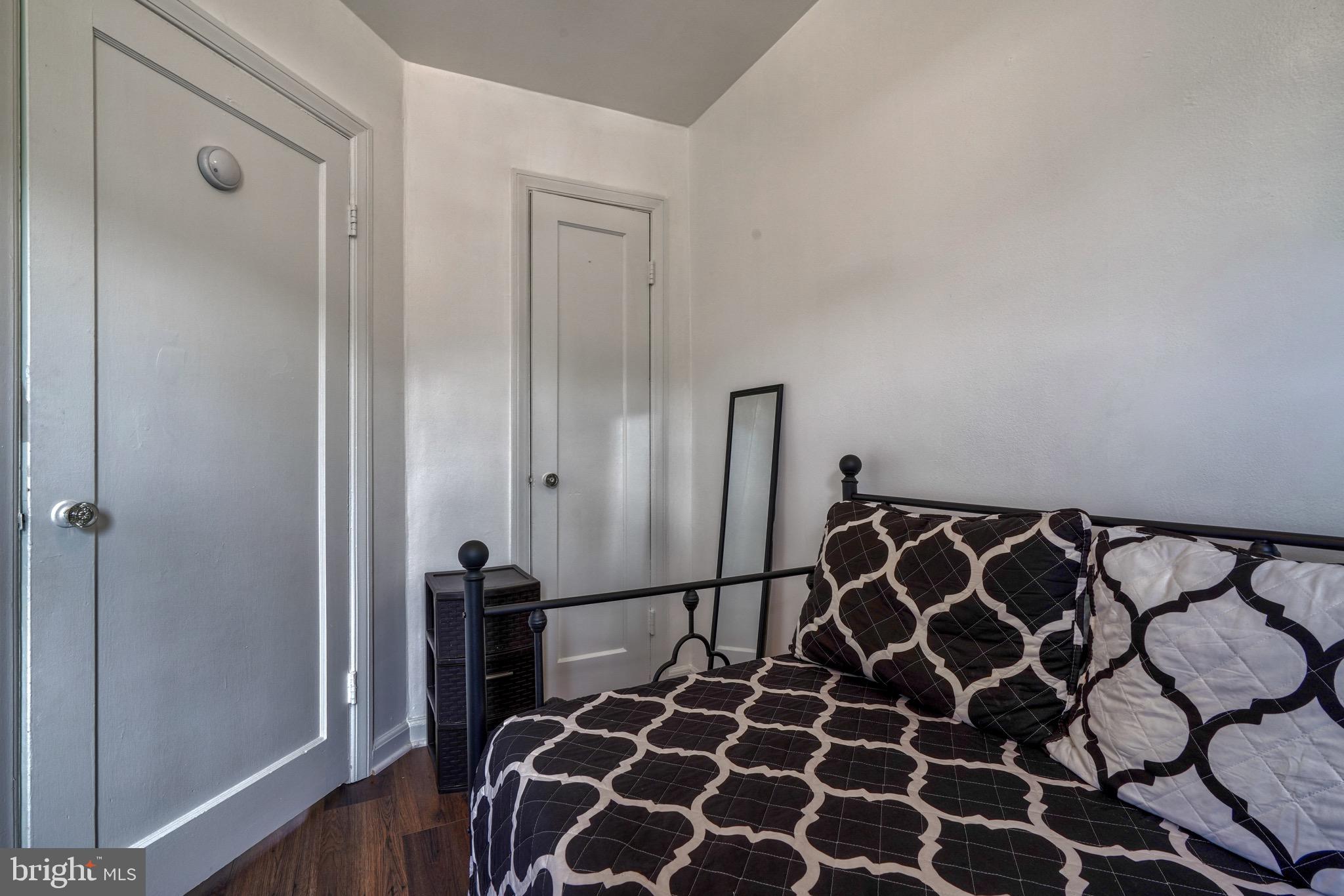 4508 Manorview Road Baltimore, MD 21229 - Photo 12 of 26 Gallery Image 12