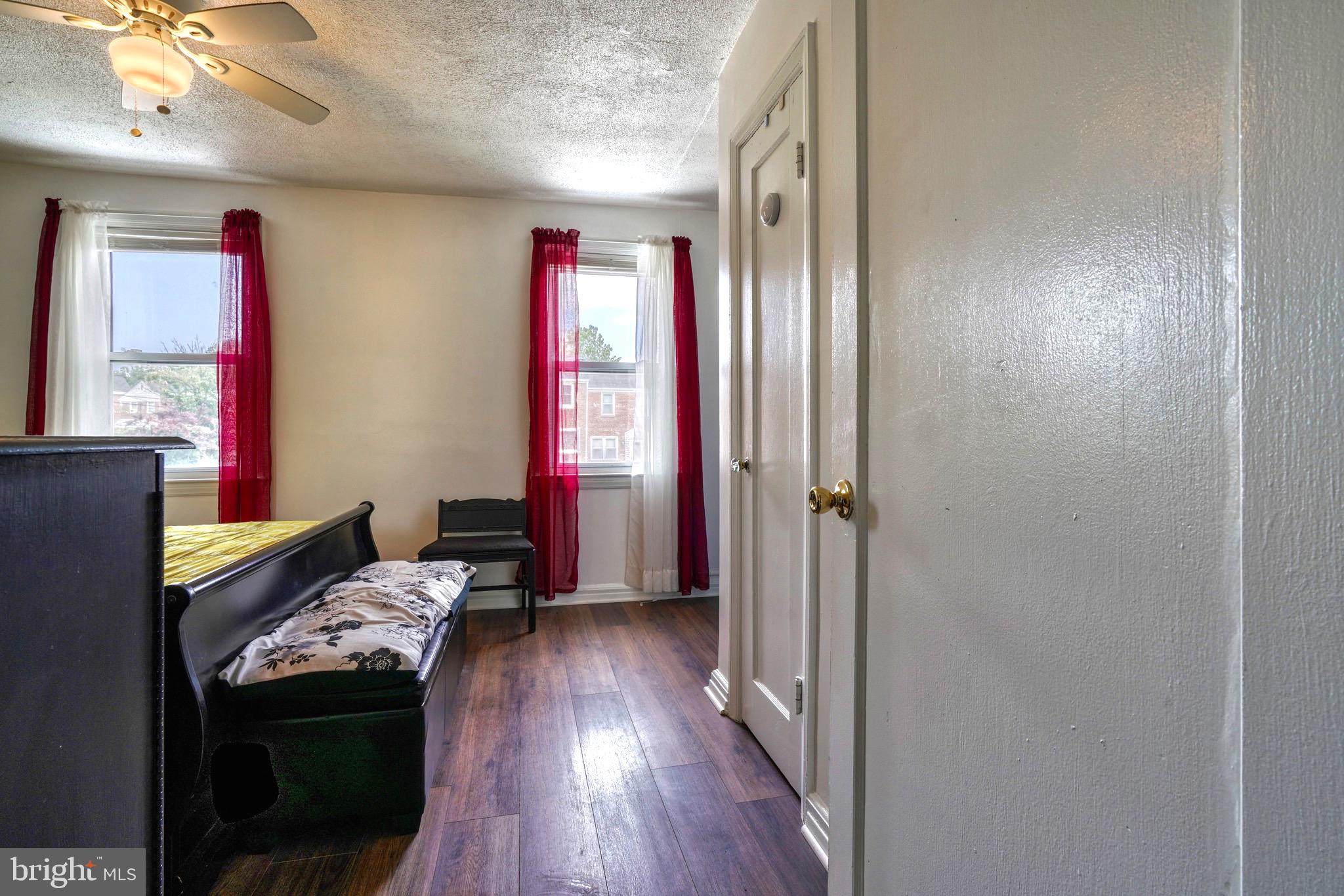 4508 Manorview Road Baltimore, MD 21229 - Photo 15 of 26 Gallery Image 15