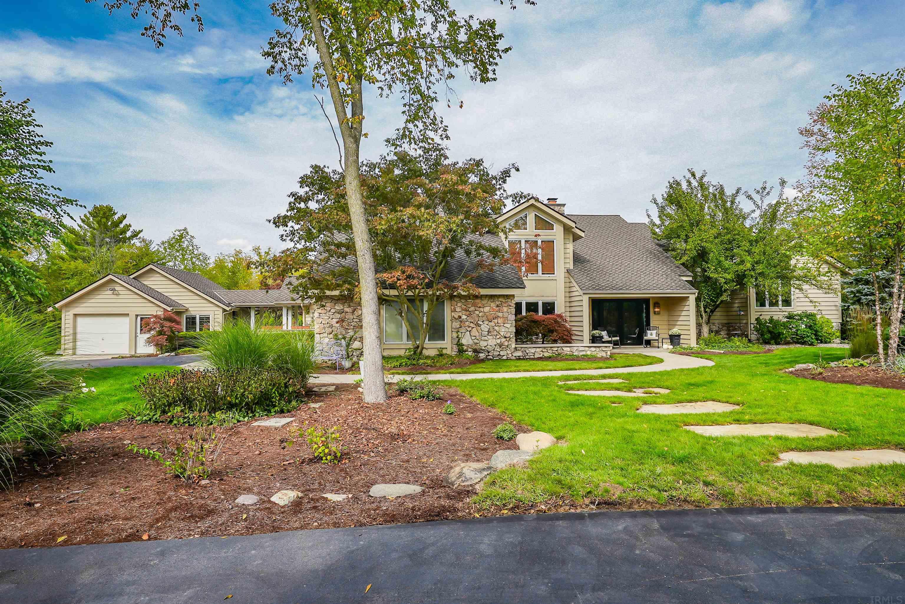 13620 Aboite Center Road Fort Wayne, IN 46814 - Photo 1 of 36 Gallery Image 1