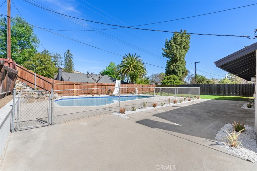 5417 Peacock Lane Riverside, CA 92505 - Photo 41 of 44