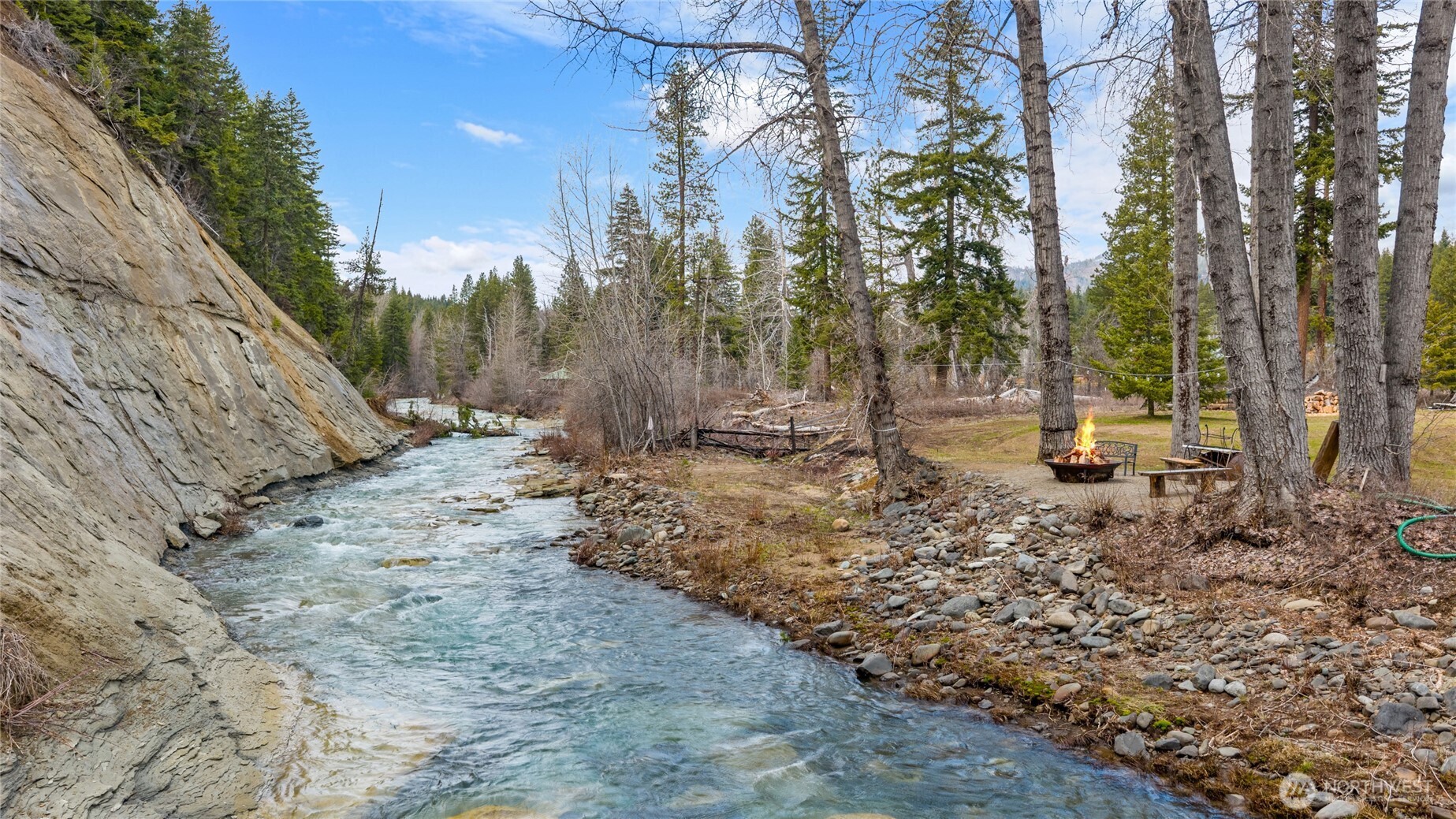 4010 Teanaway Rd Middle Fork Cle Elum, WA 98922 - Photo 1 of 40