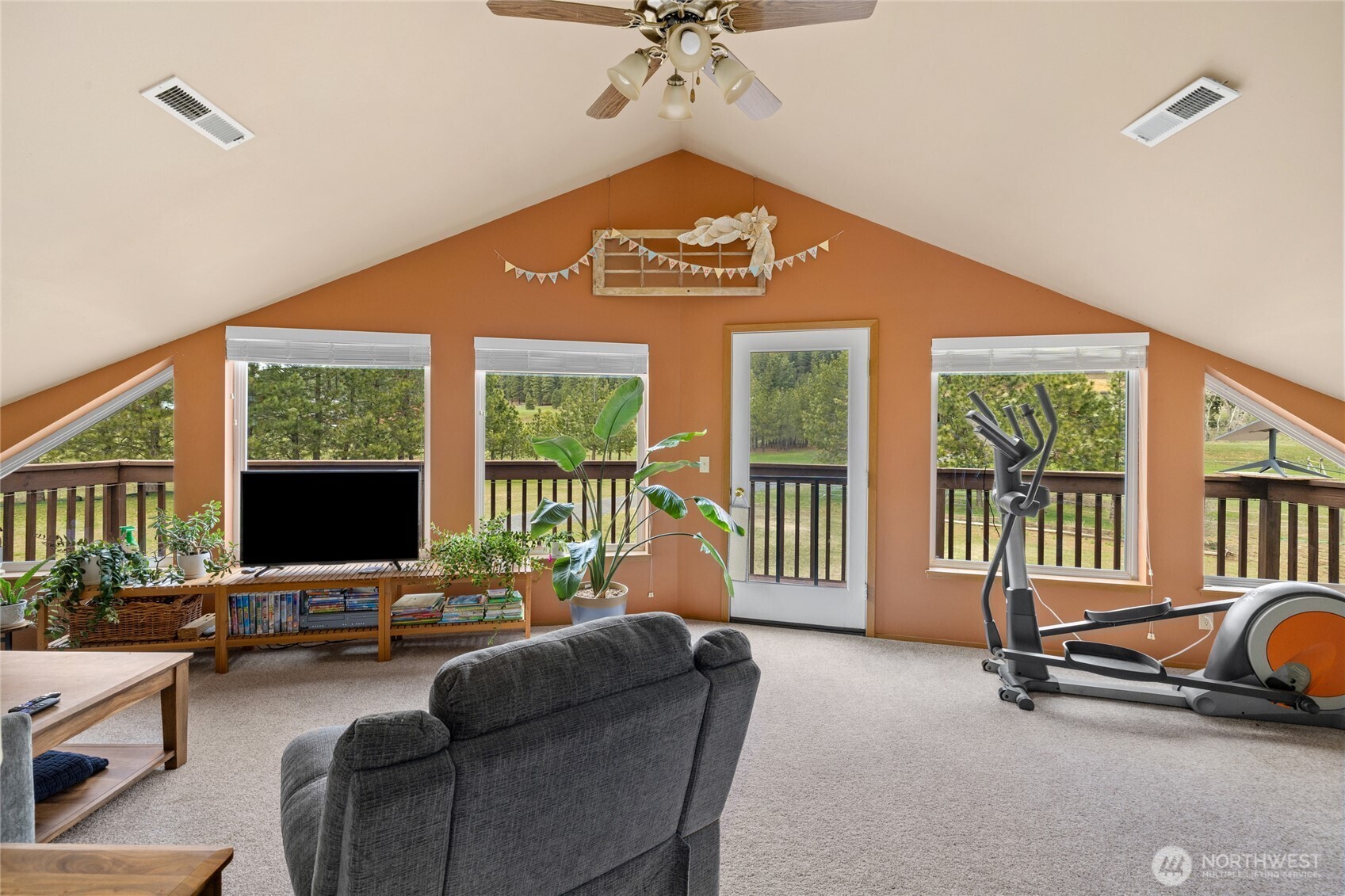 4010 Teanaway Rd Middle Fork Cle Elum, WA 98922 - Photo 20 of 40