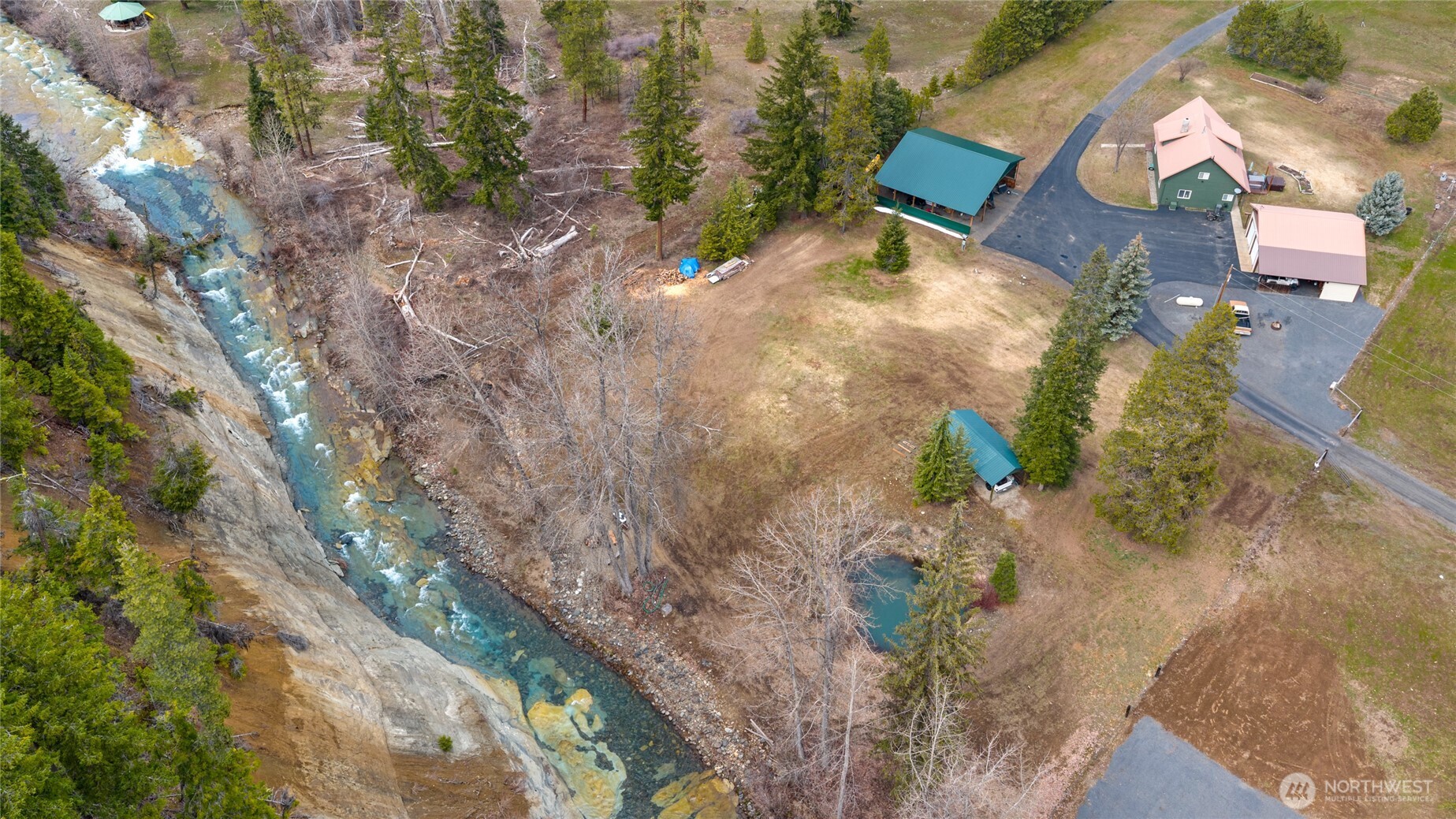 4010 Teanaway Rd Middle Fork Cle Elum, WA 98922 - Photo 34 of 40