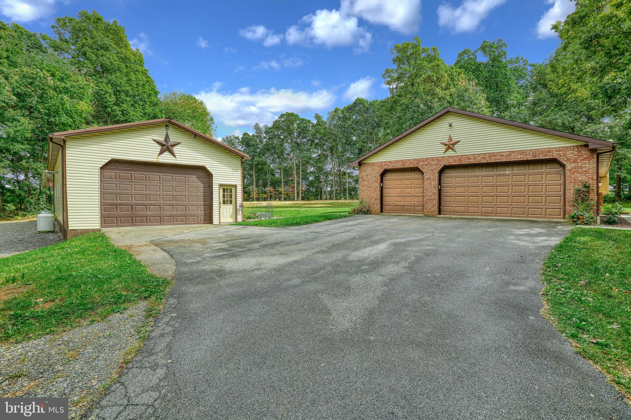 2349 Myers Road Spring Grove, PA 17362 - Photo 8 of 60