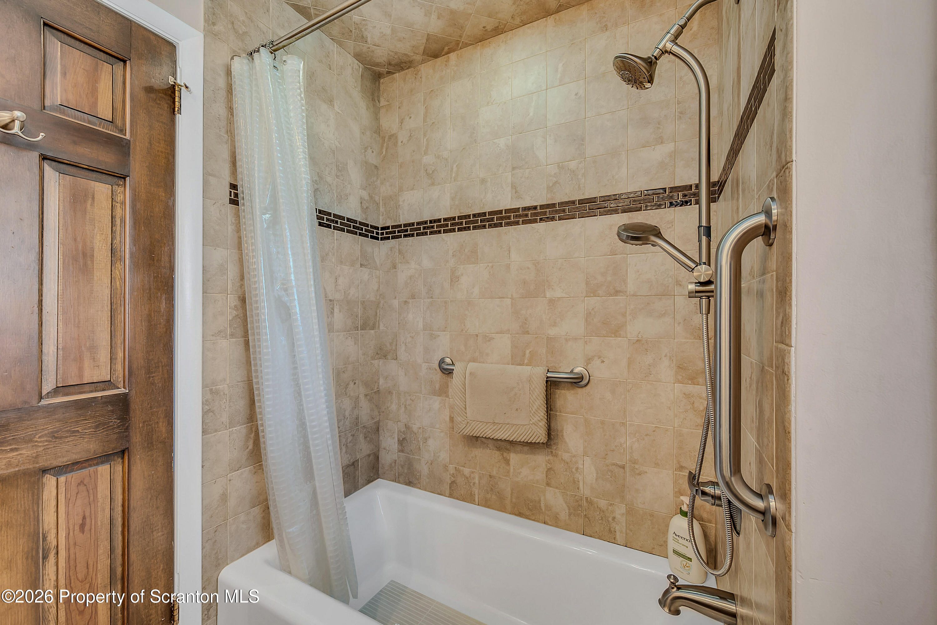 1832 West Gibson Street Scranton, PA 18504 - Photo 13 of 54 a bathroom with a shower