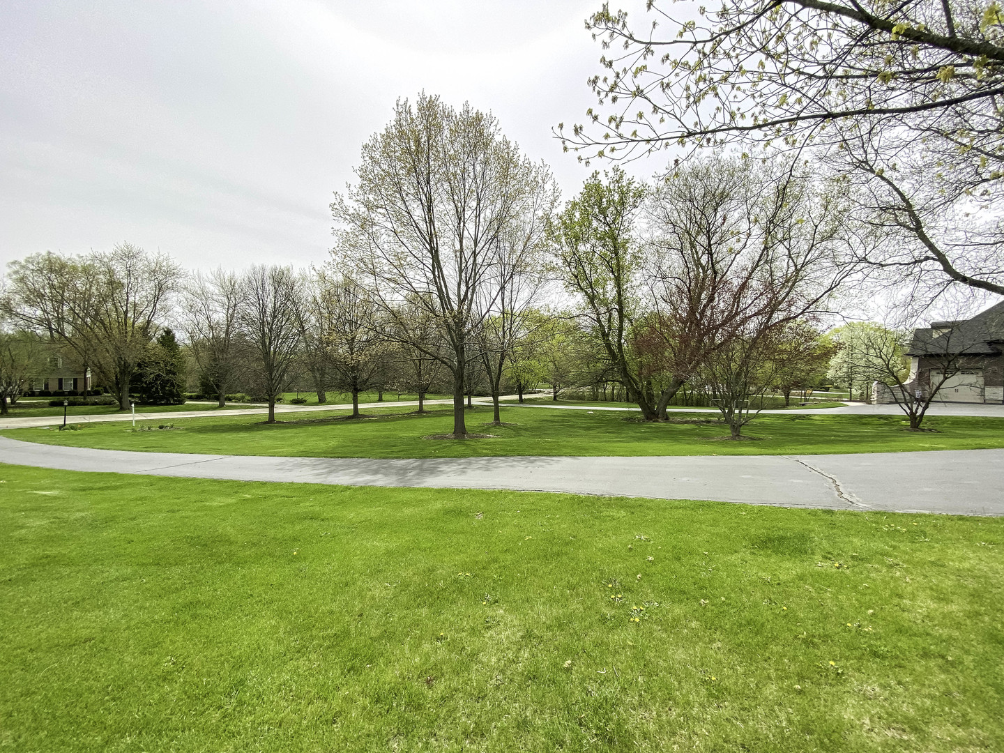 1630 Dunbar Road Inverness, IL 60067 - Photo 7 of 8 a view of a volley ball court