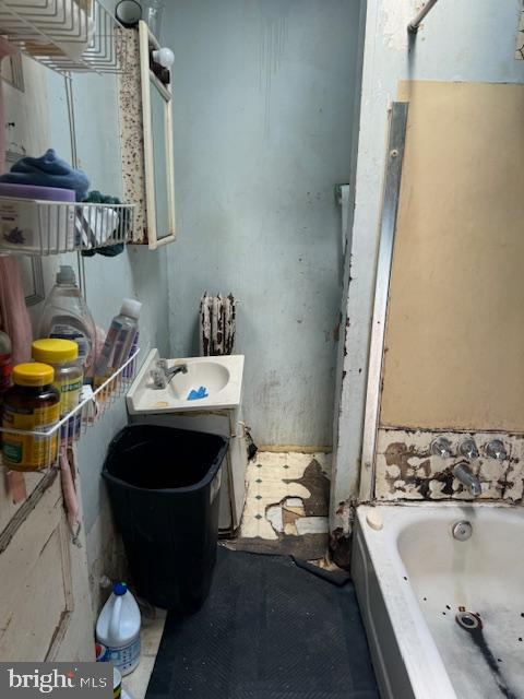 518 South 55th Street Philadelphia, PA 19143 - Photo 12 of 49 a bathroom with a sink toilet and shower