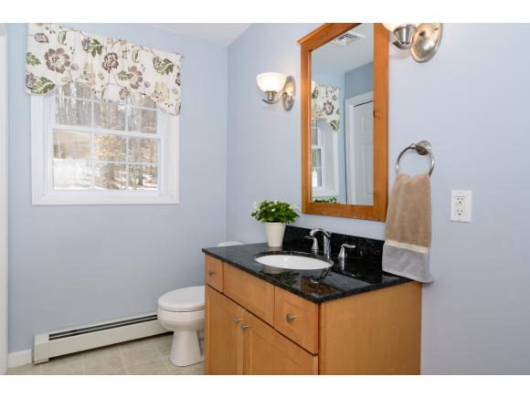 10 O'Brien Way Nottingham, NH 03290 - Photo 22 of 30