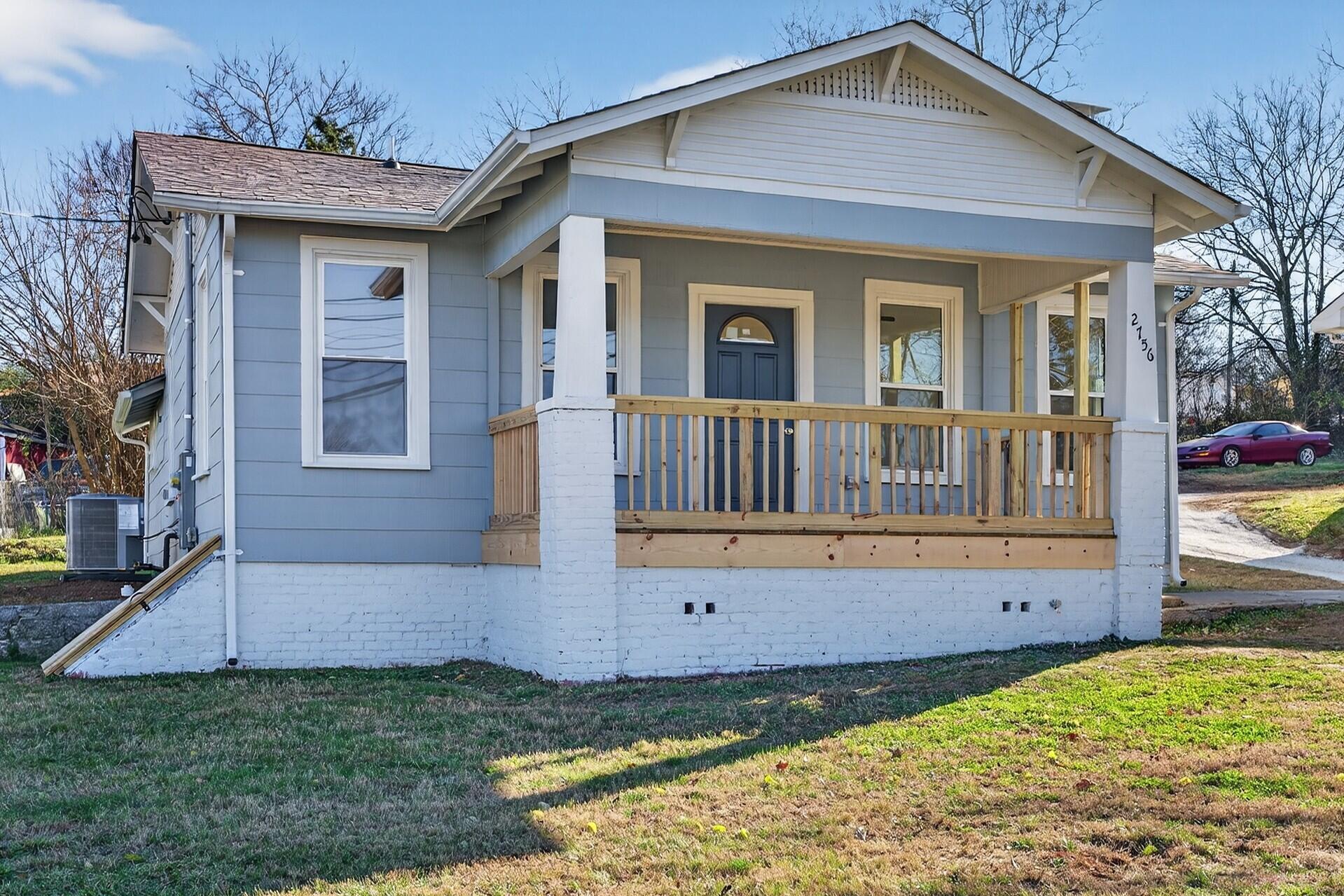 2756 Harrison Pike Chattanooga, TN 37406 - Photo 3 of 32 edited left side