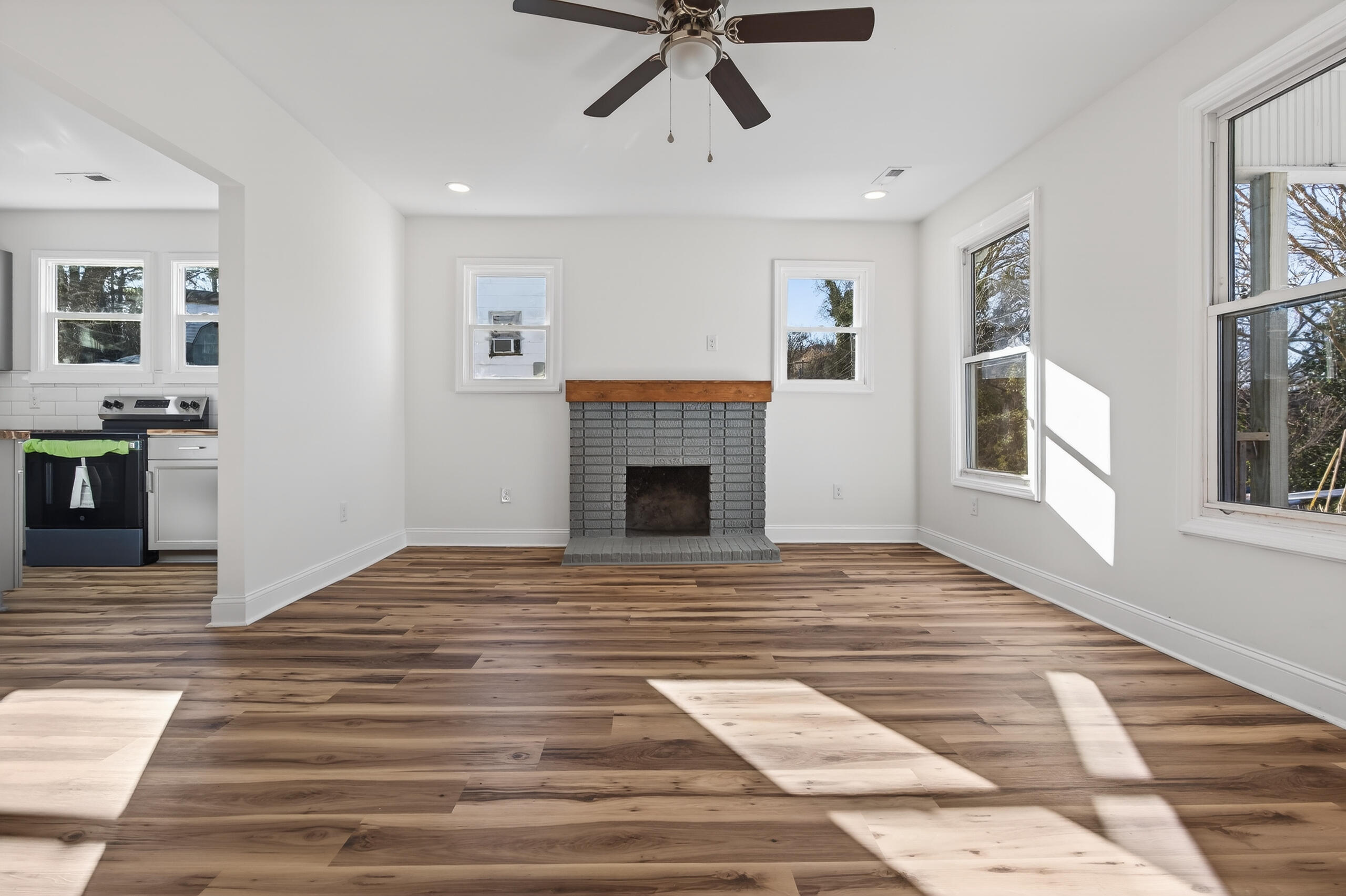 2756 Harrison Pike Chattanooga, TN 37406 - Photo 7 of 32 DSC02179