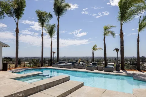 $3,598,000 | 12286 Circula Panorama Place, North Tustin, CA 92705
