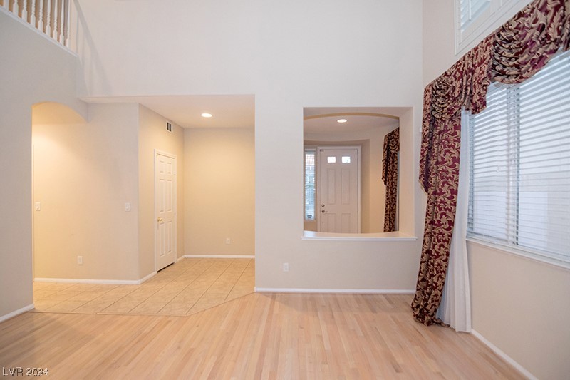 1668 Ravanusa Drive Henderson, NV 89052 - Photo 9 of 26