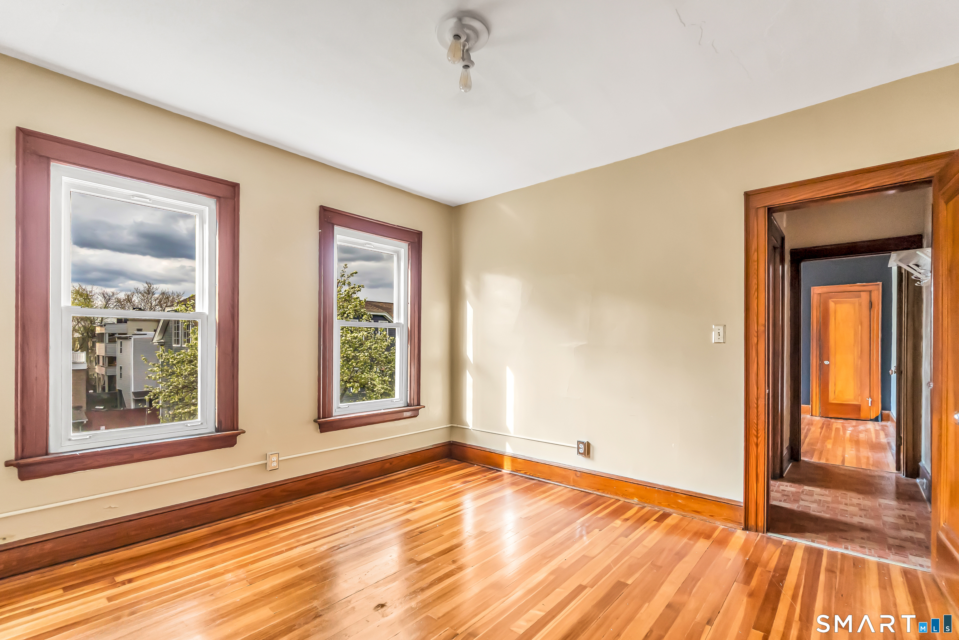 362 Congress Avenue, Unit 2 Waterbury, CT 06708 - Photo 10 of 16 Gallery Image 10