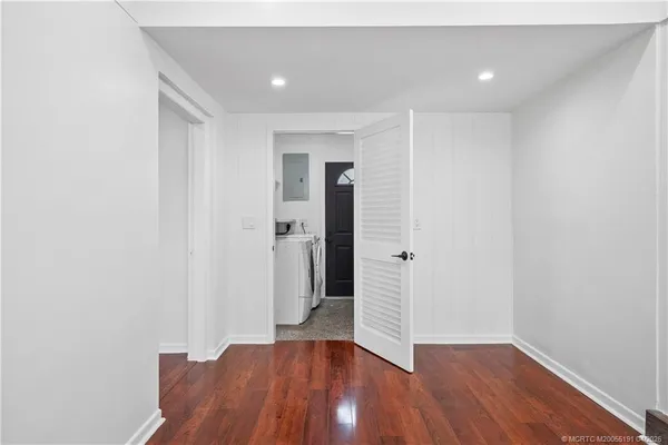 $610,000 | 1944 Northeast Lake Place, Jensen Beach, FL 34957
