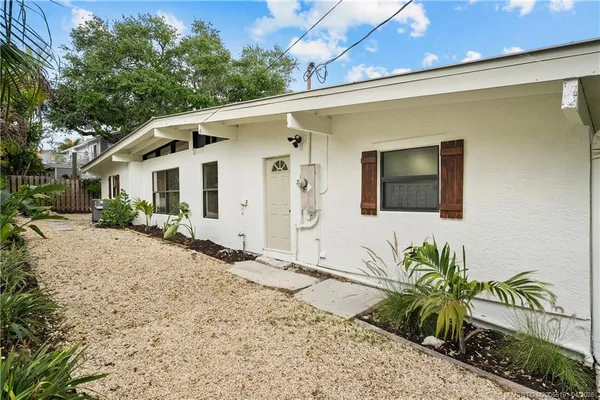 $610,000 | 1944 Northeast Lake Place, Jensen Beach, FL 34957