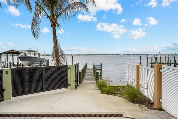 $610,000 | 1944 Northeast Lake Place, Jensen Beach, FL 34957