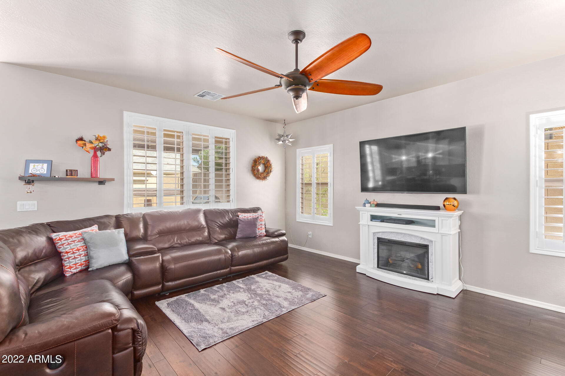 714 West Ardmore Road Phoenix, AZ 85041 - Photo 7 of 39 07-Ardmore