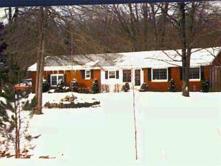 7590 East Sternberg Road Nunica, MI 49448 - Photo 1 of 1 Primary Photo