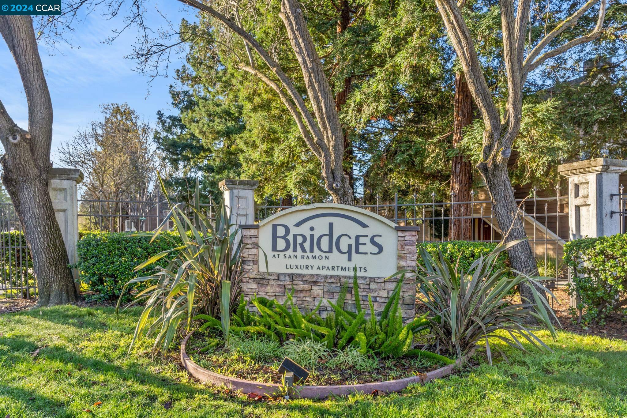 285 Reflections Drive, Unit 25 San Ramon, CA 94583 - Photo 39 of 42 a sign that is on a pole