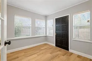 $1,825 | 104 Shoreline Drive, Azle, TX 76020