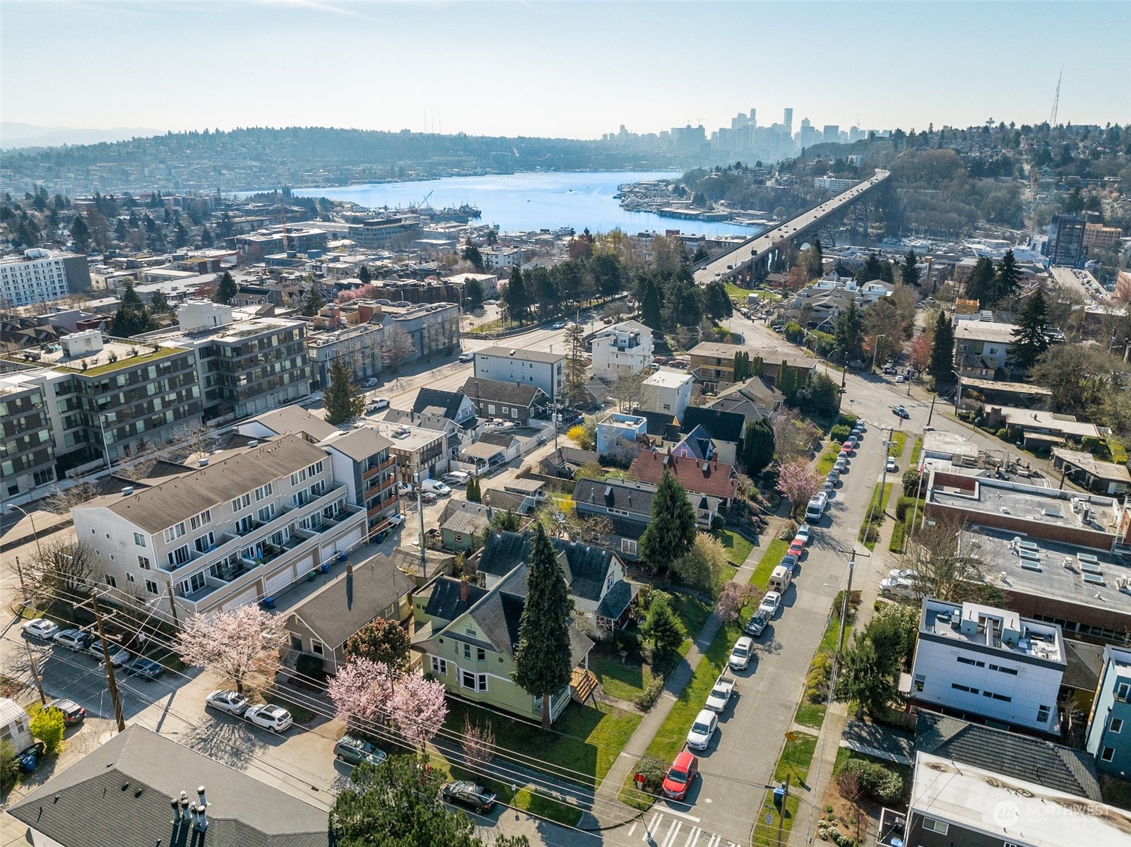 3840 Linden Avenue North Seattle, WA 98103 - Photo 39 of 40 an aerial view of multiple house