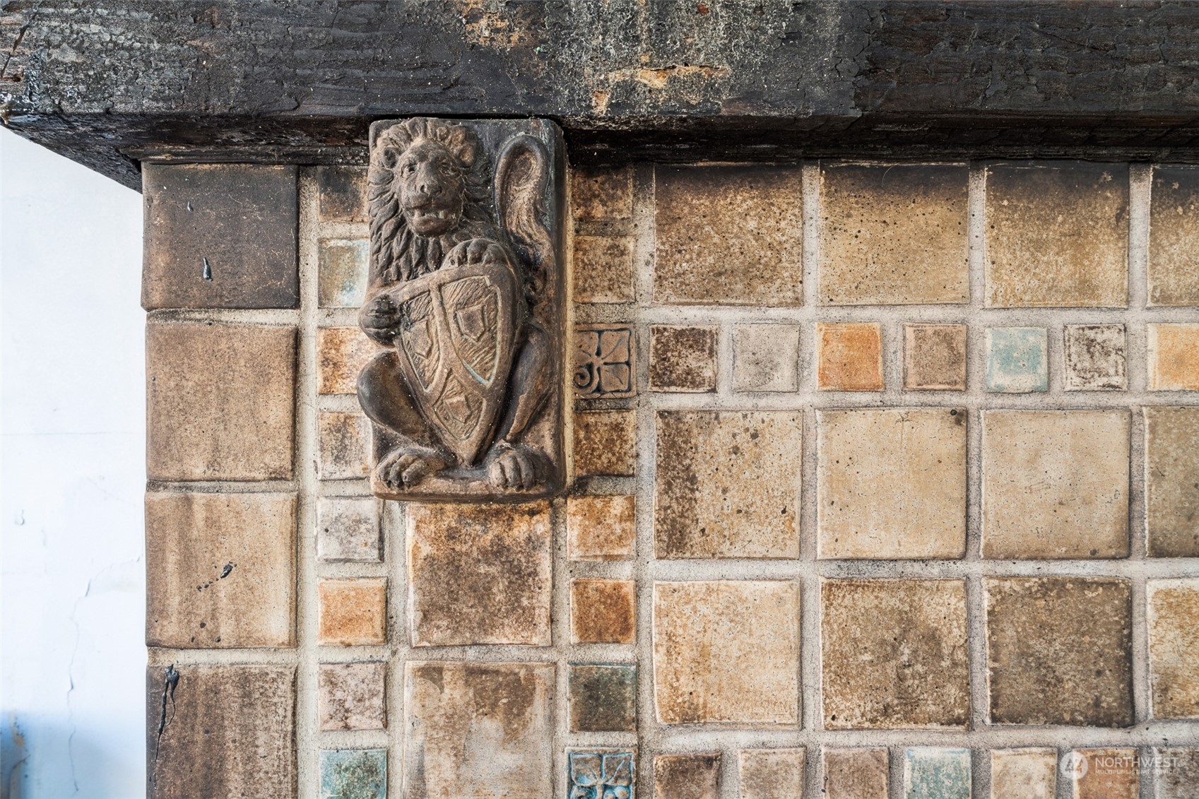 3840 Linden Avenue North Seattle, WA 98103 - Photo 7 of 40