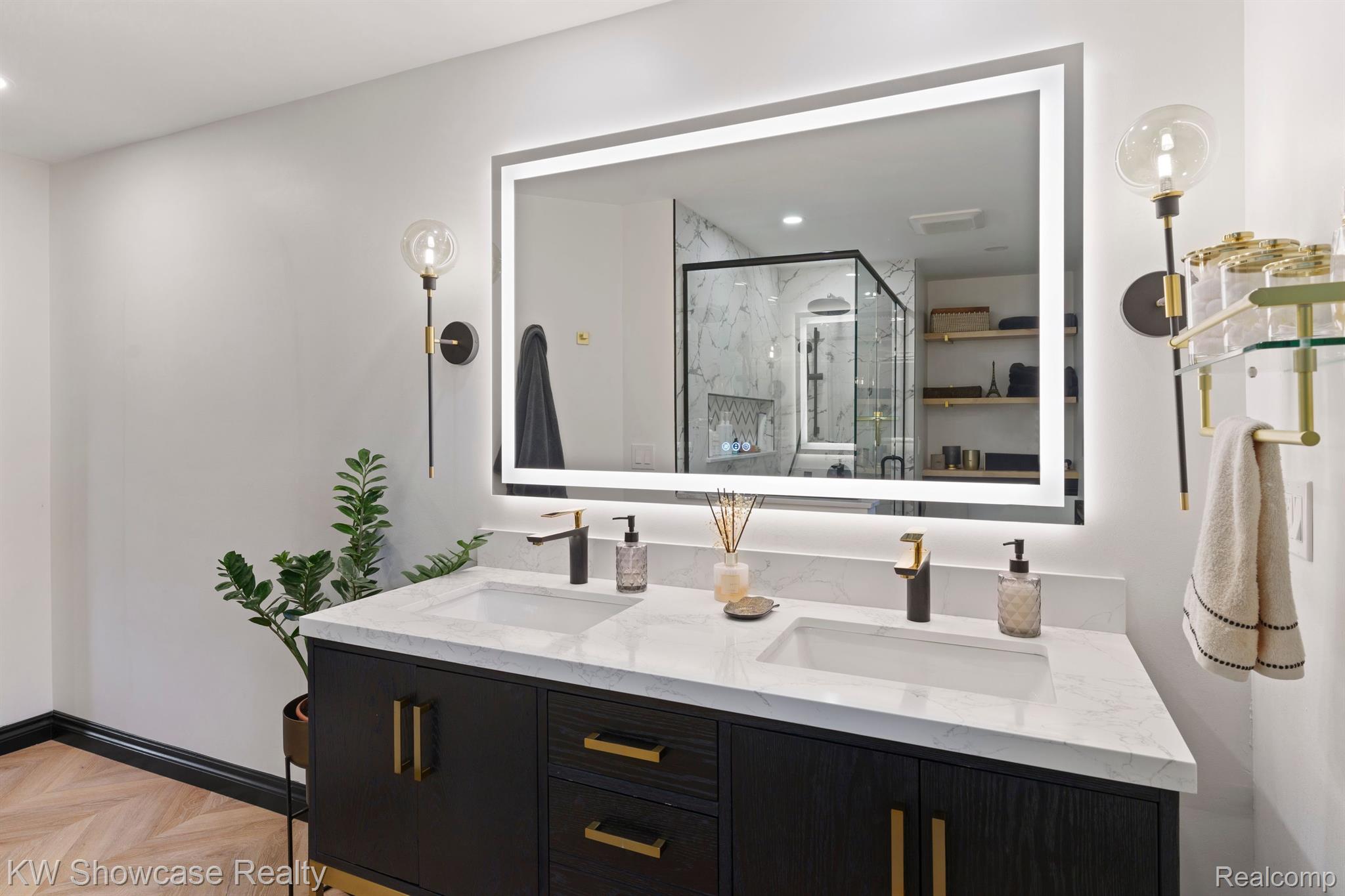 54048 Mound Road Utica, MI 48316 - Photo 21 of 37 Gallery Image 21