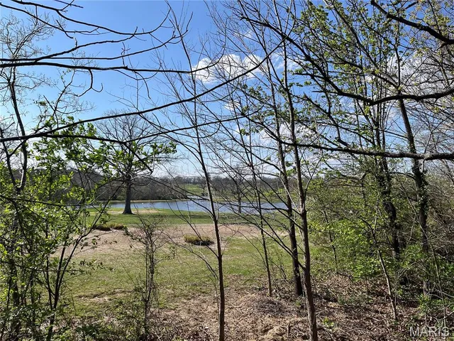 $74,900 | 10595 Southeast Mo-19, Cuba, MO 65453